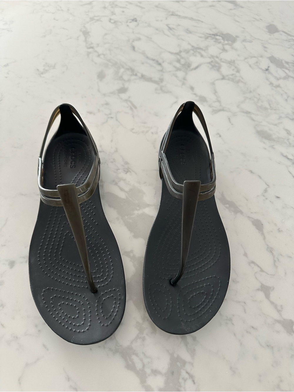 CROCS Black T-Strap Sandals
